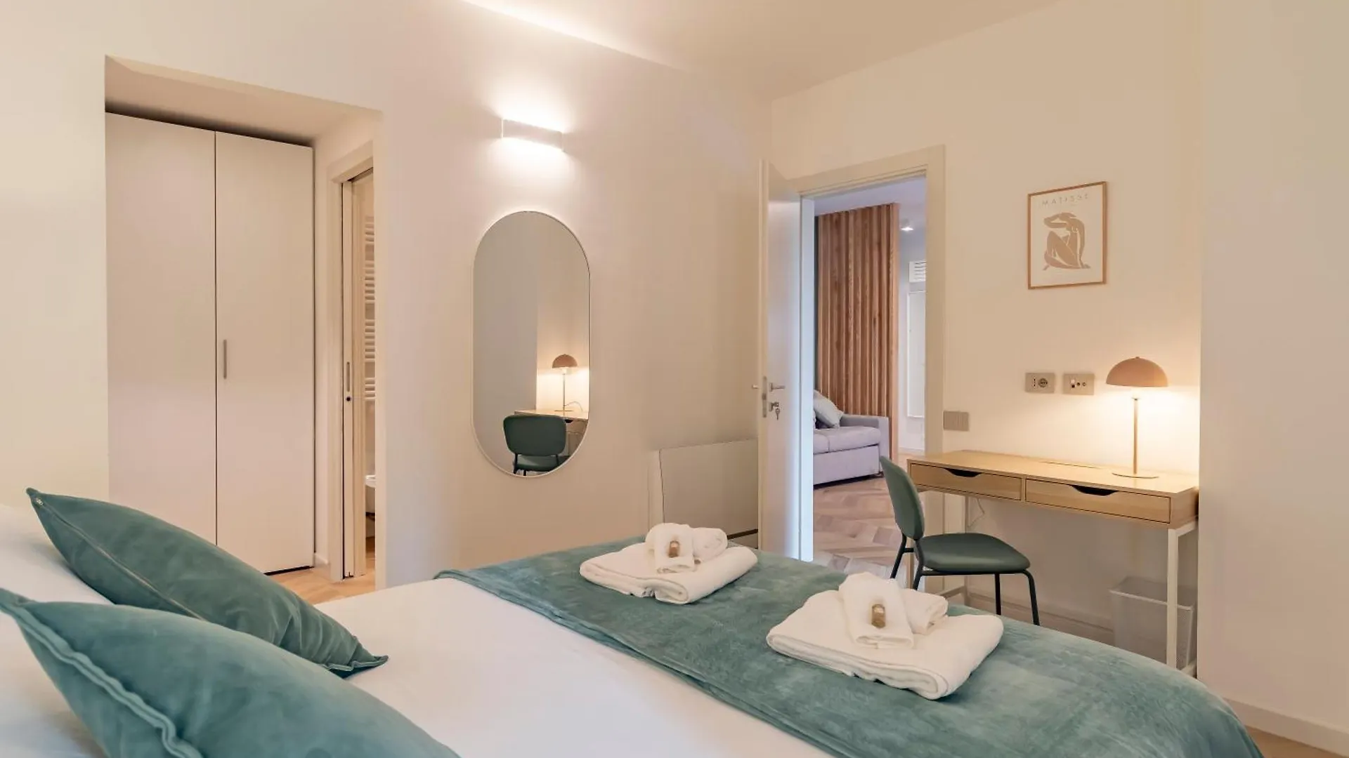 Aurealiving - Sage Luxury Apt With Air Conditioning, Fast Wifi And Free Gym Rome