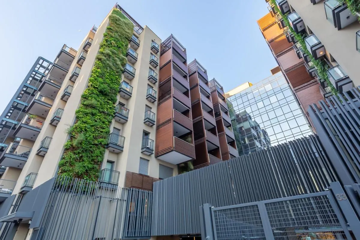 Aurealiving - Sage Luxury Apt With Air Conditioning, Fast Wifi And Free Gym Rome 0*,  Italy